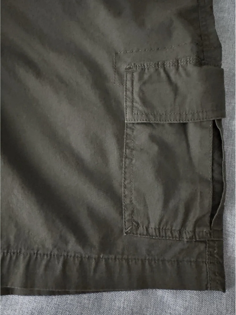 Lee Men size 42 Green Cargo Shorts Canvas Cotton Nylon Spandex Stretch Pockets